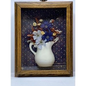Vintage Wooden Shadow Box Picture Art‎ Dried Floral 3D Mary Bentch